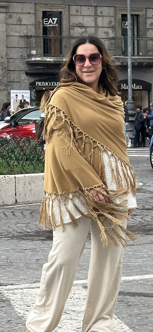 Scialle con frange