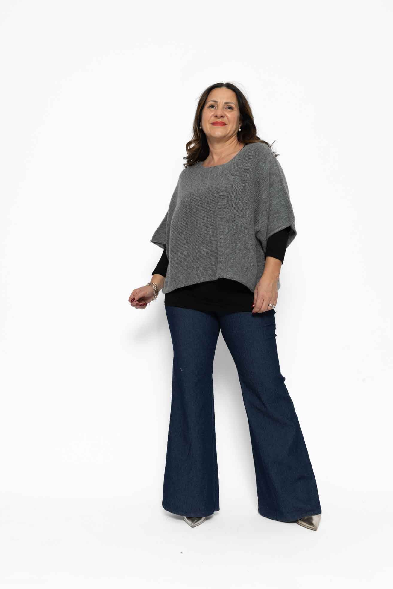 Completo poncho Elena con maglia Merien