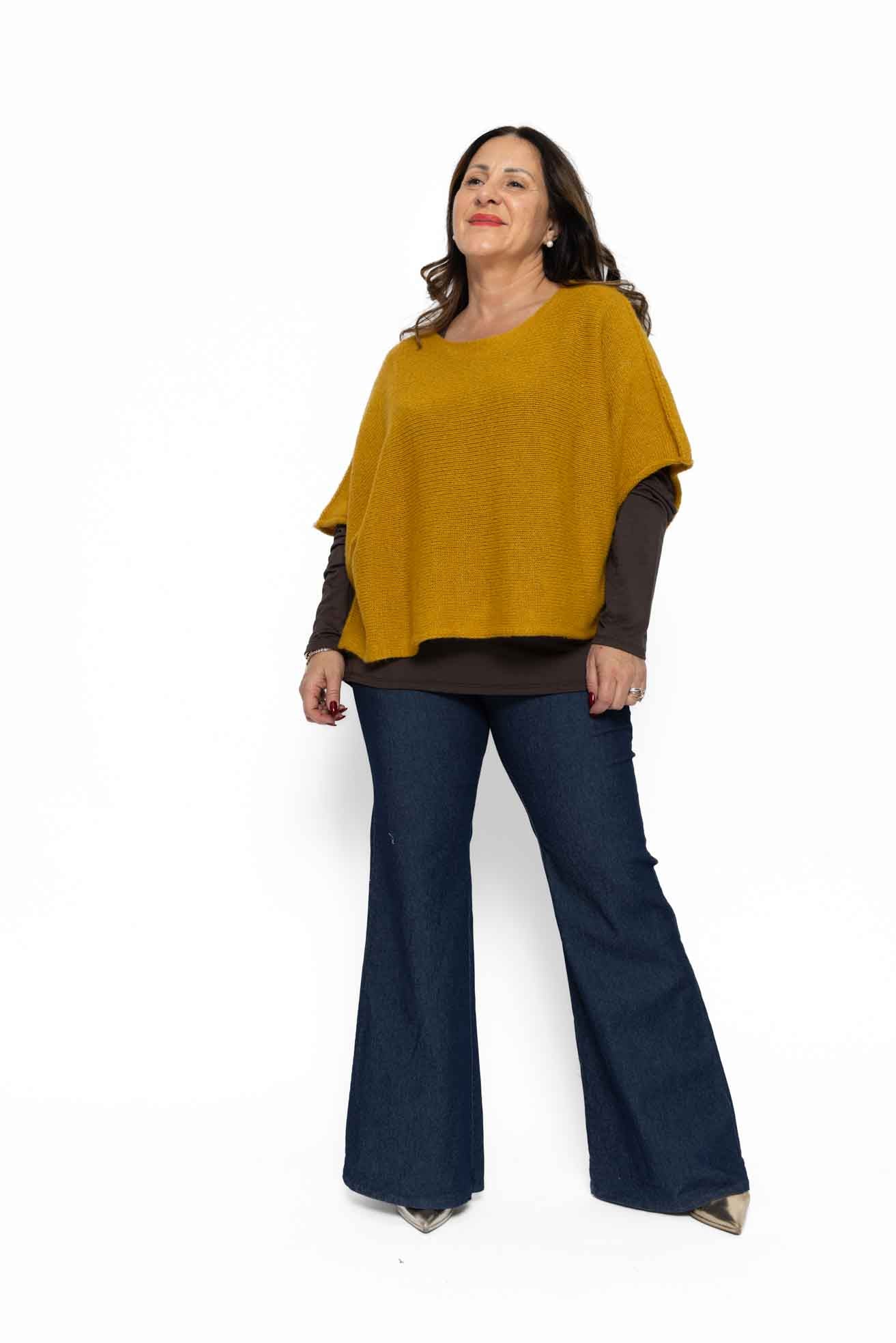 Completo poncho Elena con maglia Merien