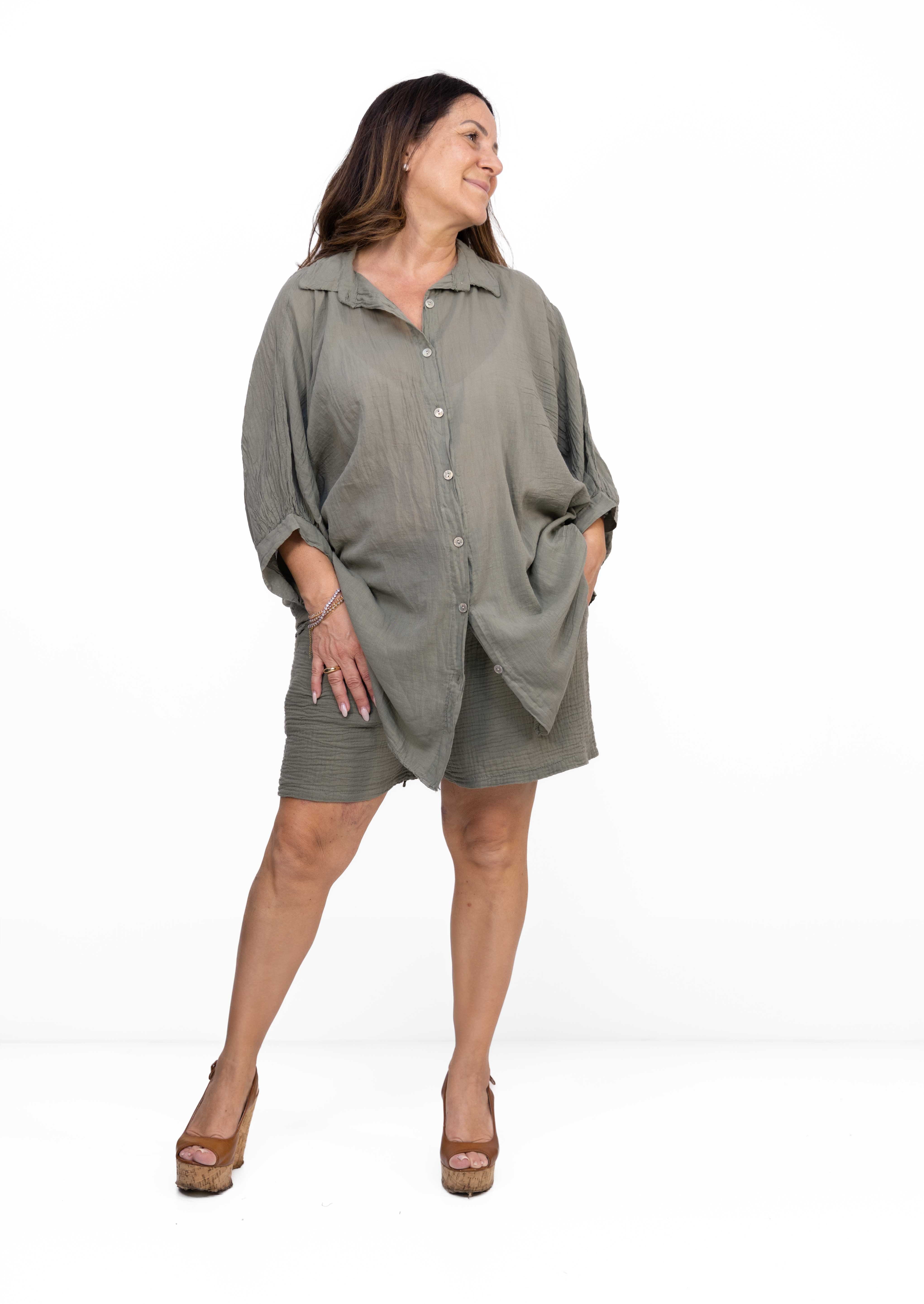 Completo pantaloncino Giulia con camicia Elvira in puro cotone