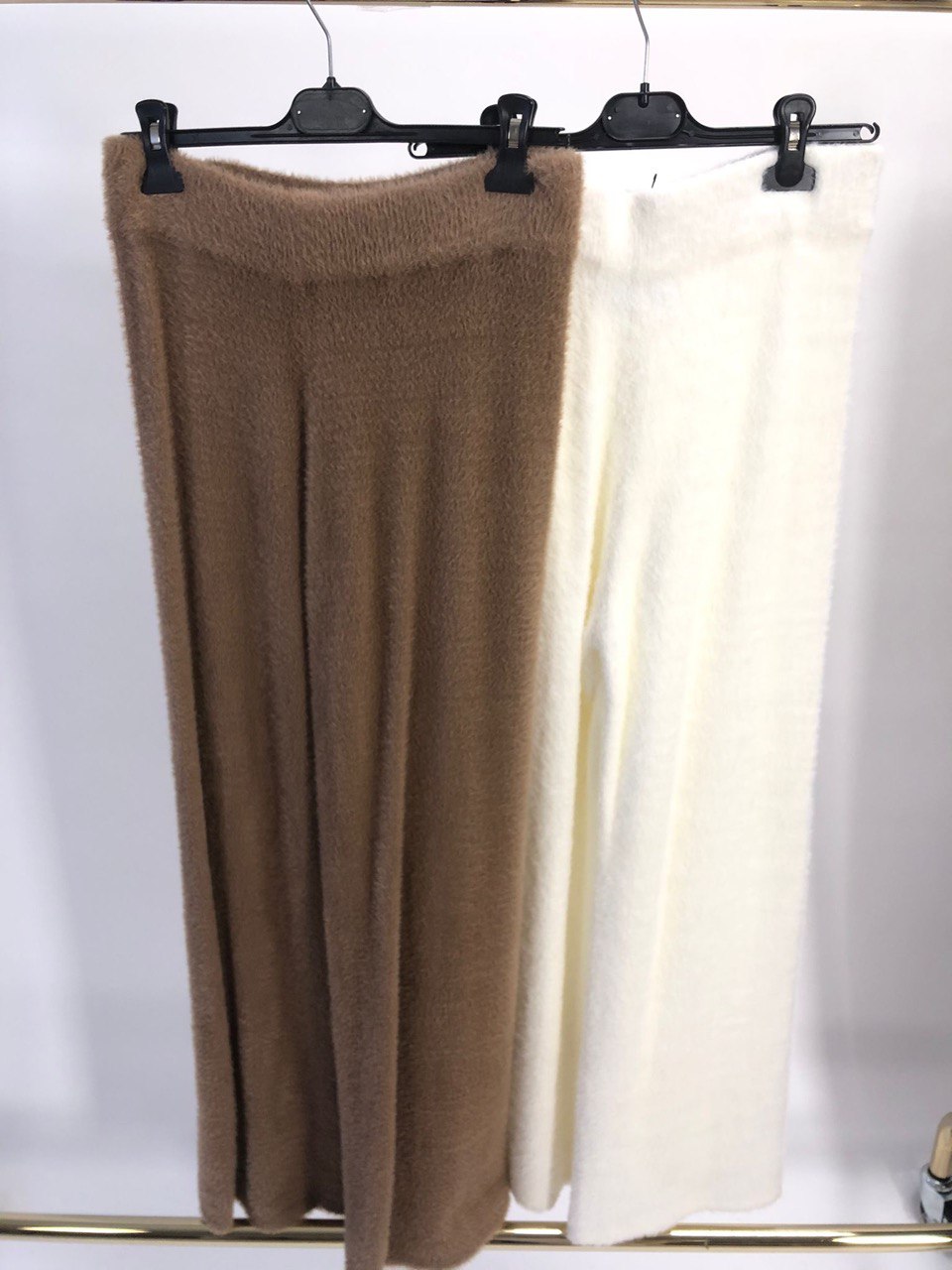 Pantalone tessuto effetto peluche