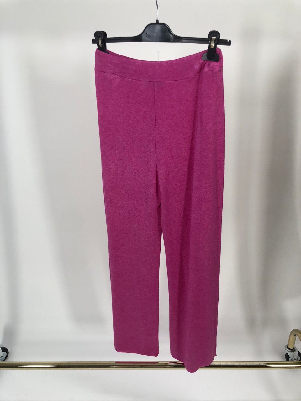 Pantalone morbido con elastico in vita