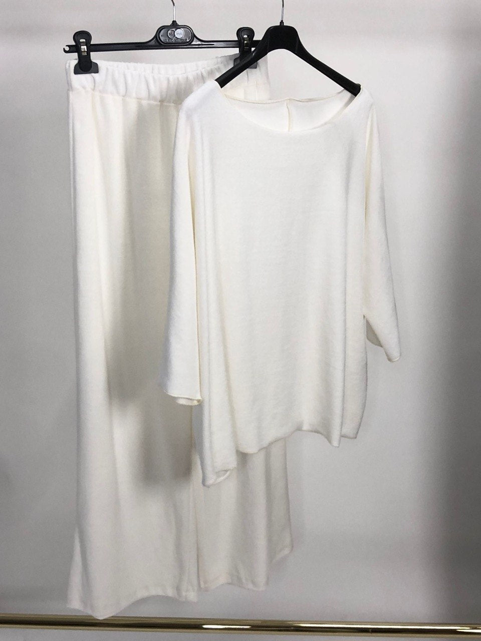 Completo maglia e pantalone