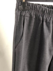 Pantalone con elastico in vita e tasche