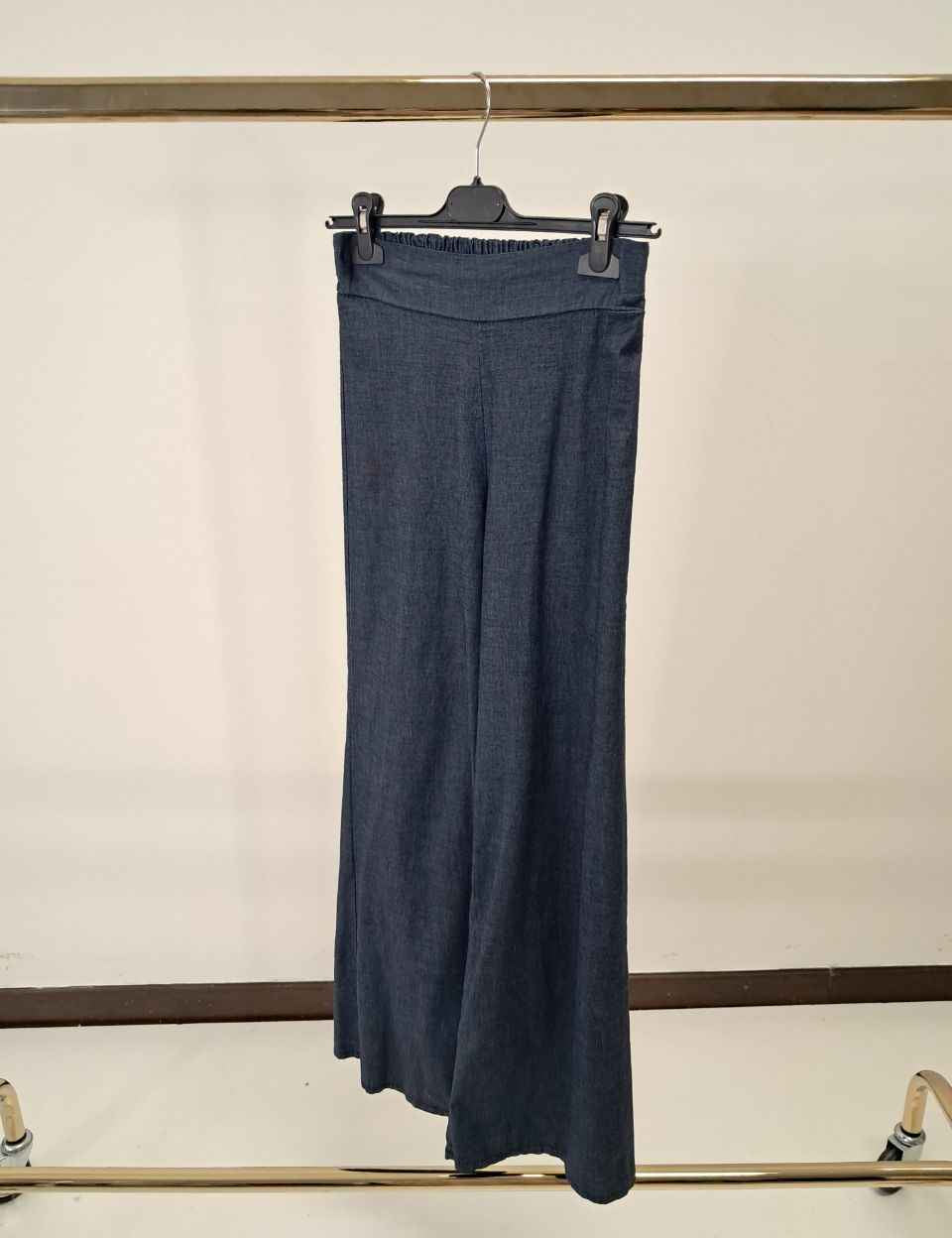 Jeans a palazzo senza tasche