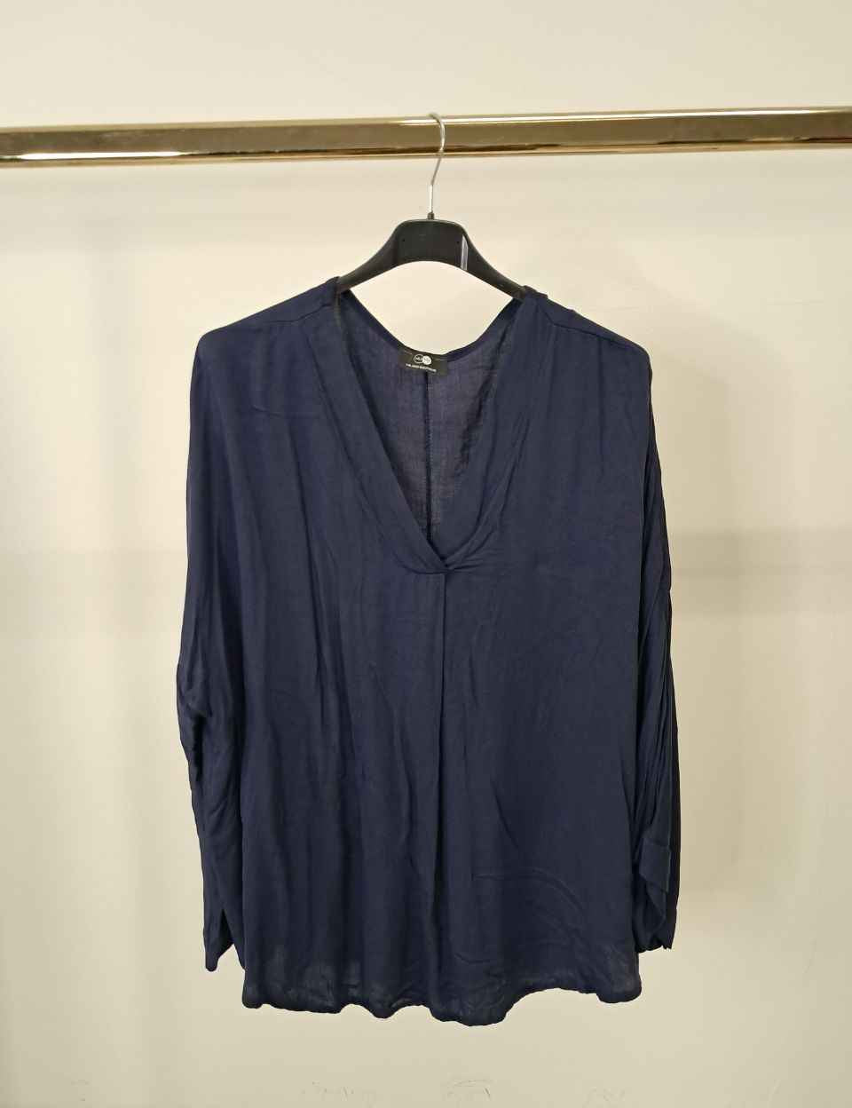 Maglia scollo a V manica lunga