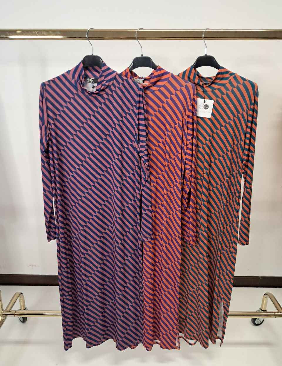 Vestito a righe manica lunga in misto viscosa