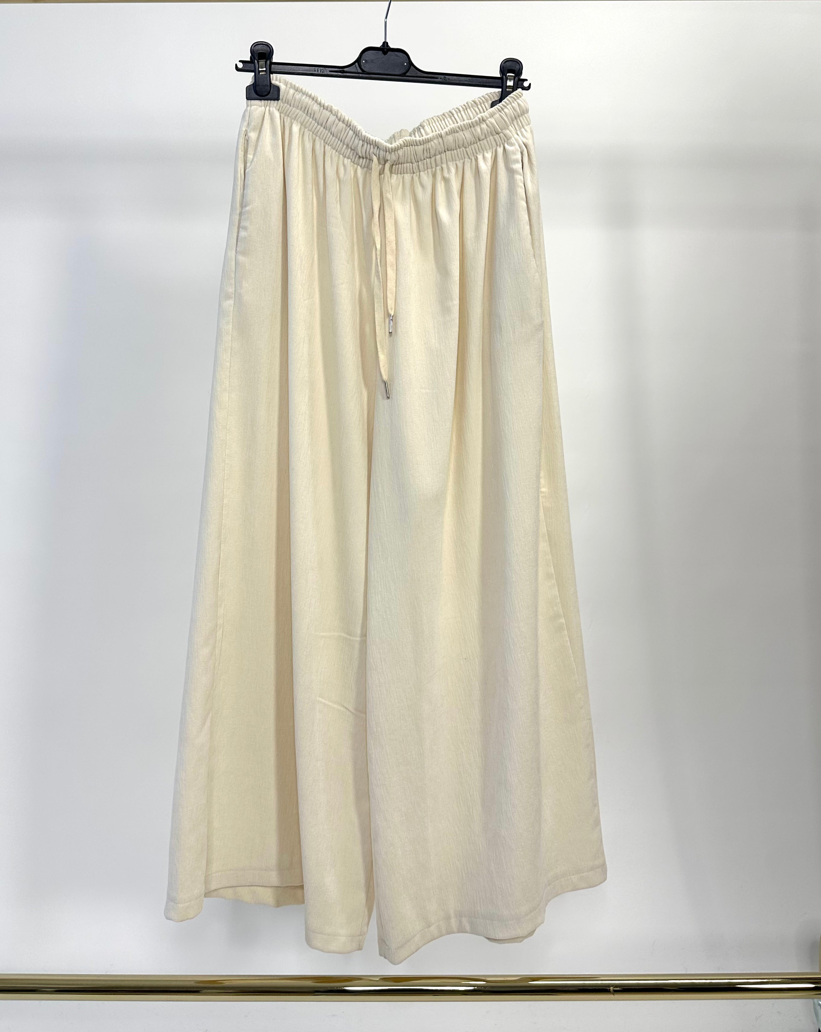 Pantalone a costine di velluto