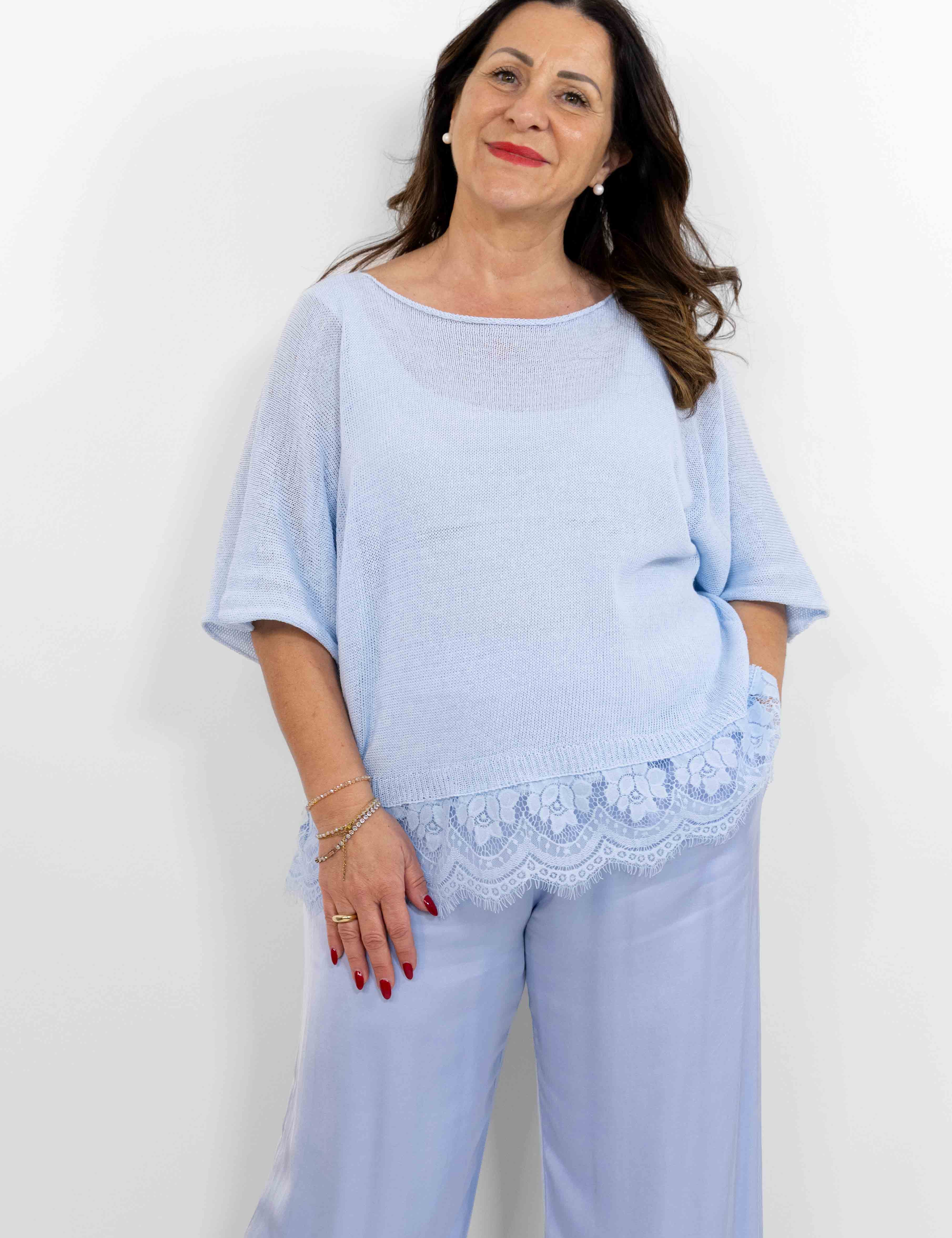 Maglia Tiziana con pizzo azzurro