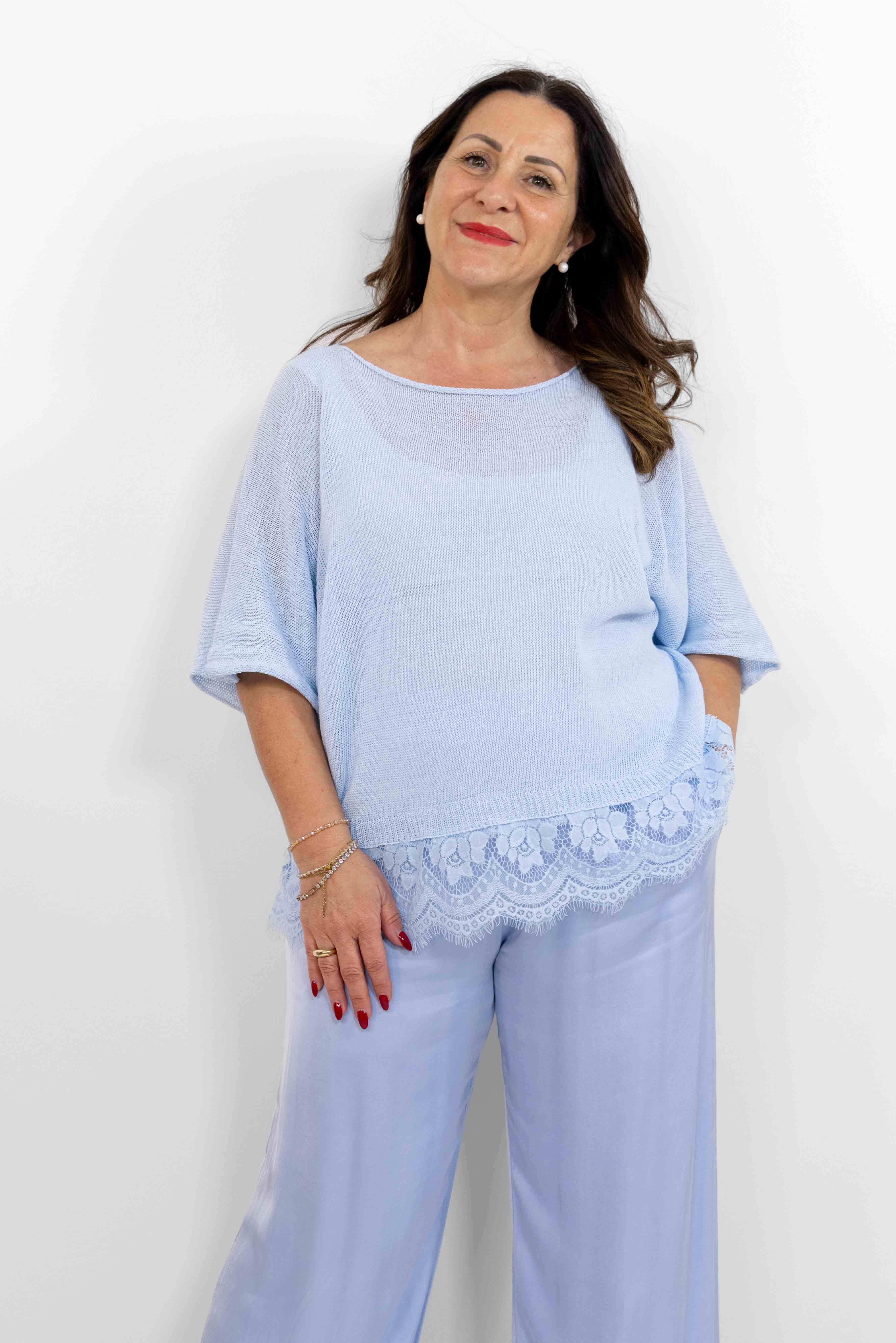 Maglia Tiziana con pizzo azzurro