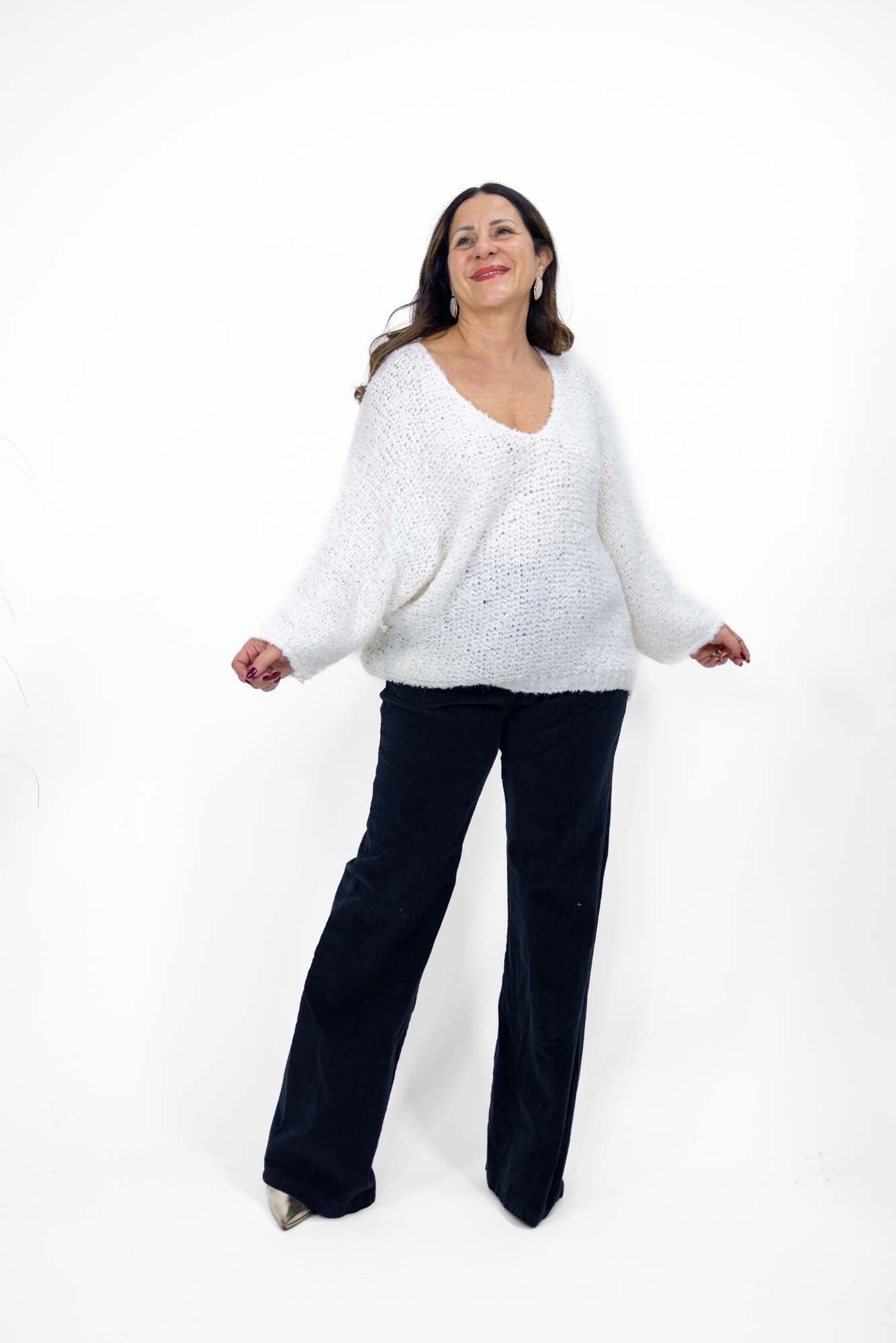 Maglia bouclè scollo a V