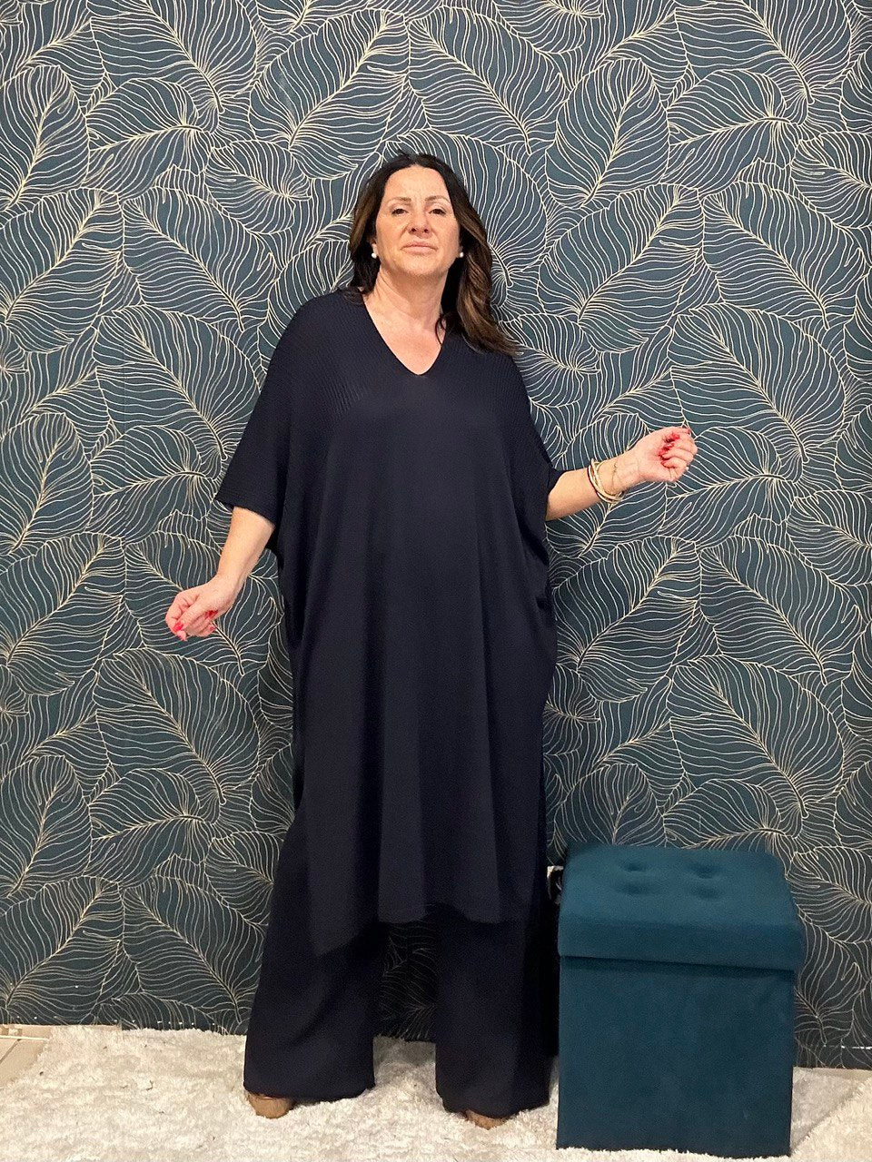 Complete caftan dress and viscose trousers
