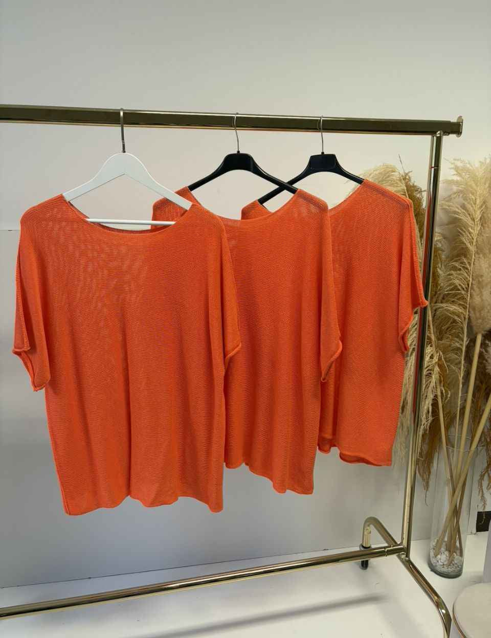 Maglia con Scollo a Barchetta