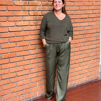 Box Daniela sweater with Katrin viscose trousers